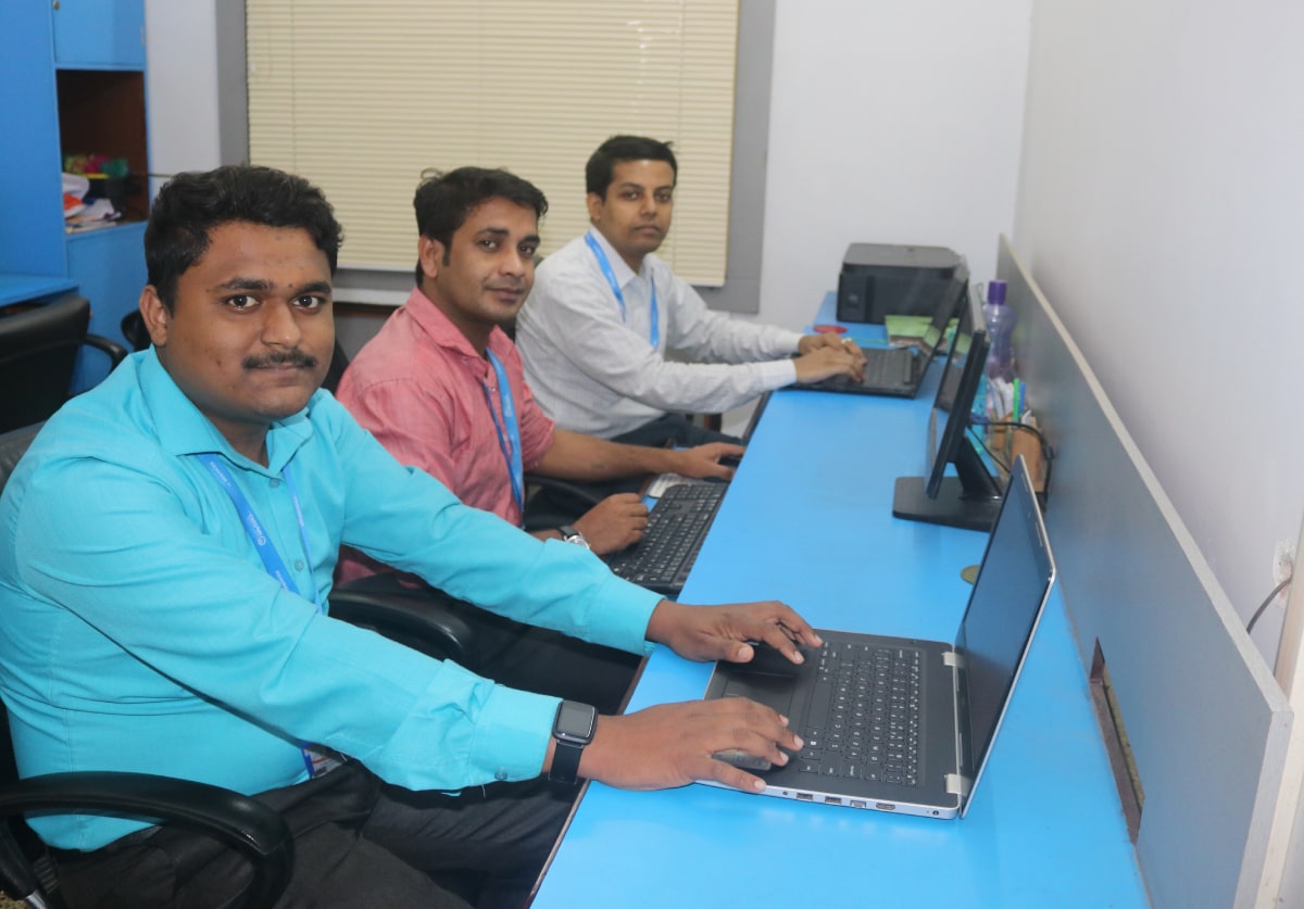 Infosky solutions office employee Working image